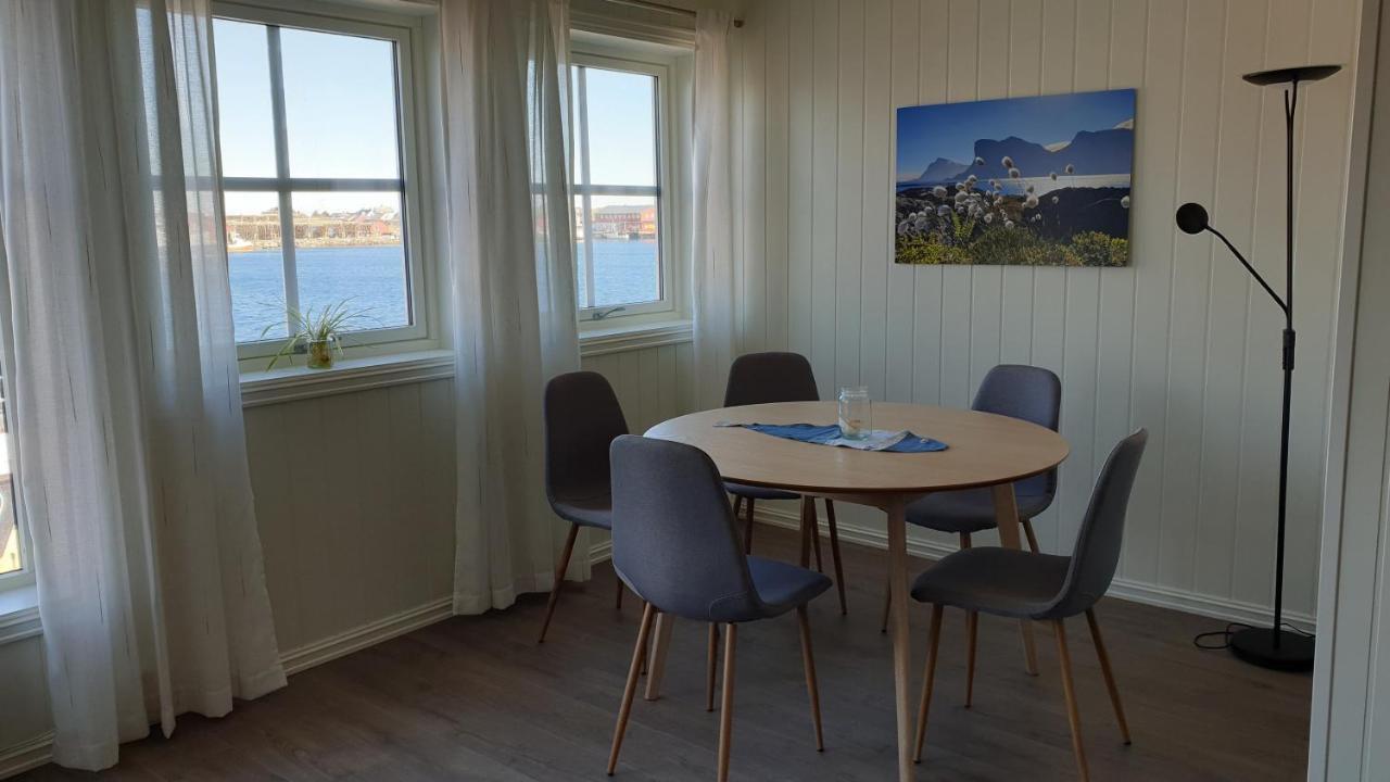 Bensvik Brygge Apartment Vaeroy Exterior photo